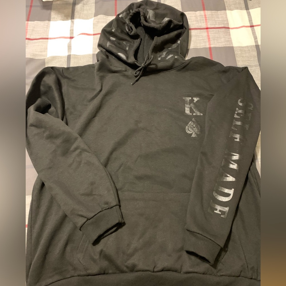 FRESH LAUNDRY BLACK ON BLACK HOODIE 
NEW WITH TAGS, SIZE 2XL